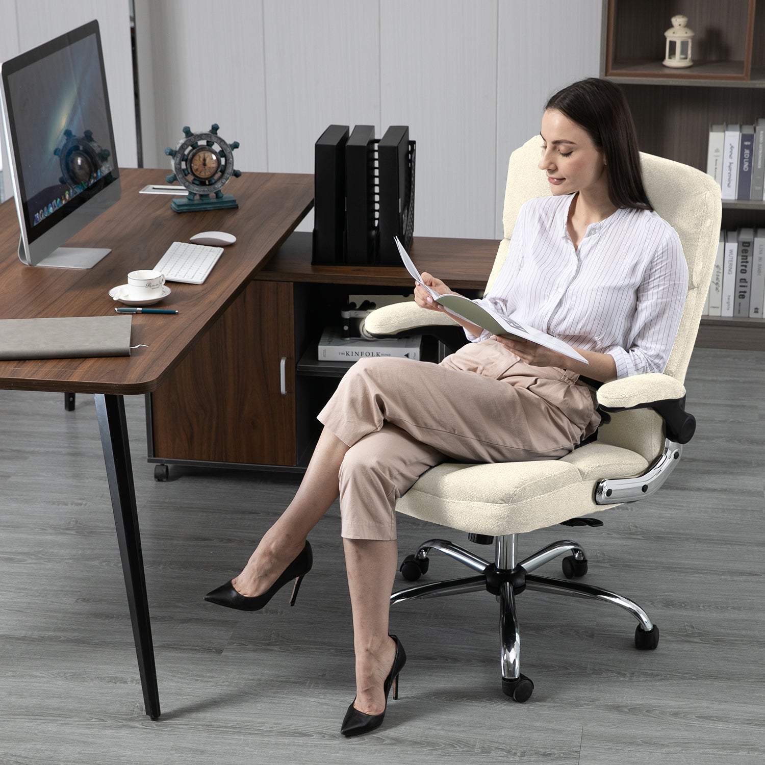 Ergonomic Velvet  Upholstered Fabric Office Chair 